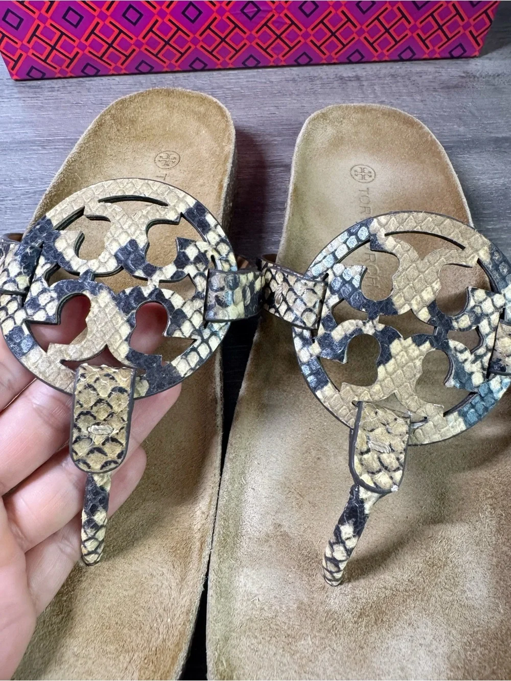 Tory Burch Snake-Print Miller Cloud Thong Sandals size 9 IMMACULATE